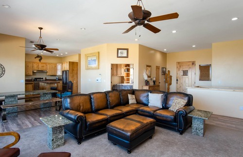 Cottonwood-Verde Village Villa | 7J Ranch: Red Rock Views, piscina y spa
