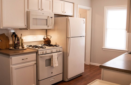 Creston Heights Casa | ¡NUEVO! Perfecto para profesionales, familiares y amigos, ¡conveniente para todos los GR!