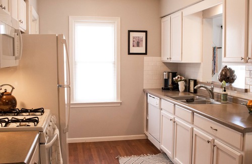 Creston Heights Casa | ¡NUEVO! Perfecto para profesionales, familiares y amigos, ¡conveniente para todos los GR!