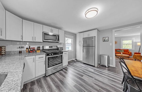 West Mifflin Casa | NEW! Pet-Friendly 4BR Near Kennywood & Pittsburgh