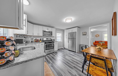 West Mifflin Casa | NEW! Pet-Friendly 4BR Near Kennywood & Pittsburgh