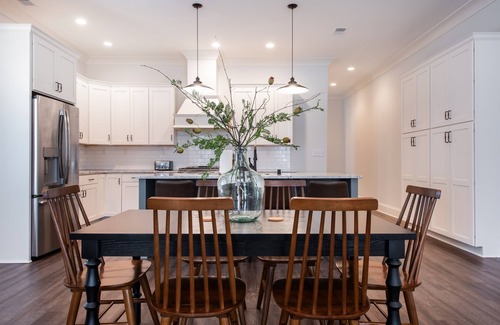 Prospect Casa | Bourbon Trail, Shops, Downtown, Watch Hill, Pets Local Dining, Fully Loaded