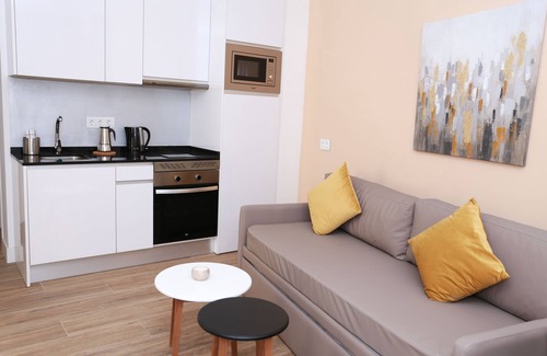 Sol Apartamento | New Point Madrid Opera