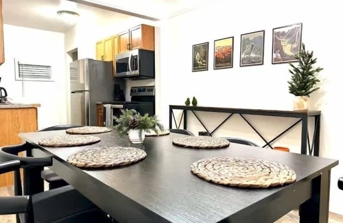Pontiac Casa | NEW! Pontiac Family-Friendly 3BR