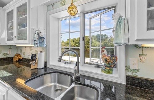 Popponesset Casa | New Popponesset Rental-3 bedrooms, 3 baths, A/C, sleeps 6