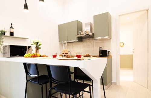 Como Apartamento | New private apt in Como whit A-C Comfort - Elegant - Comfortable