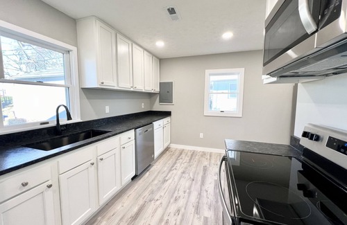 Portage Lakes Casa | NEW! Private Home in Portage Lakes! Close to everything!