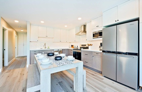 North Clairemont Casa | NEW! Private Poolside Paradise - Fully Updated and Centrally Located!