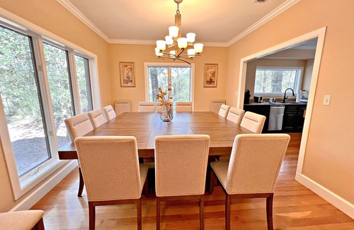 Daphne Casa | New Property Alert! Check out this MASSIVE Luxury House. Pet Friendly!