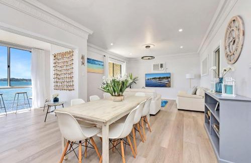 Silverwater Casa | New Property Silverwater Serenity Shores Absolute Waterfront On The Lake