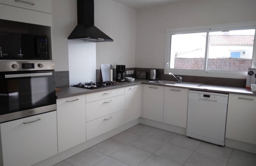 Talmont-Saint-Hilaire Casa | New quiet house near the city center