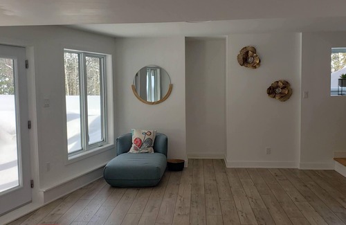 Lac-Superieur Cabaña | New, quiet, light-filled luxury on 8 acres in Mont- Tremblant