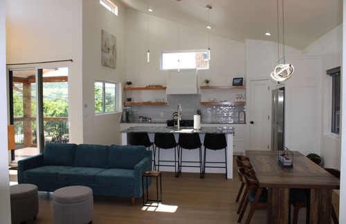 Medicine Park Casa | NEW Red Rock Retreat in Medicine Park