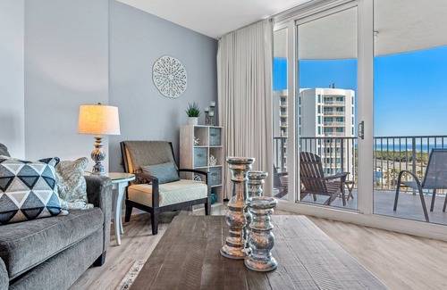 Indian Bayou Condominio | New Redecorated Florida Condo w/ Amazing Views