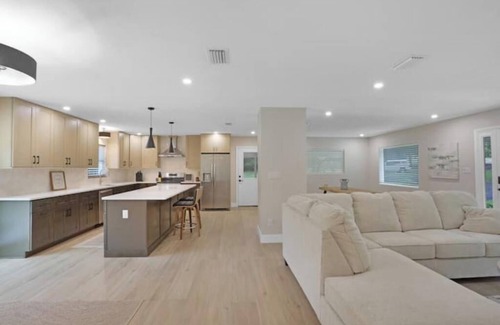 Gainesville Casa | New Remodel on 3 Spacious Acres!