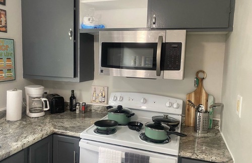 Springfield Casa | New remodel three bedroom house in pleasant Springfield