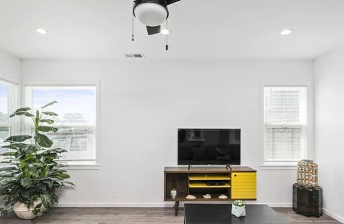 San Bruno Apartamento | New Remodeled Affordable 1bedroom 1 bath full kitchen near SFO and Caltrain
