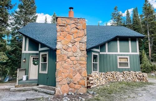Breckenridge Casa | NEW Remodeled Cozy Mountain Getaway