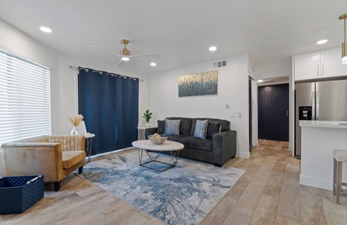 Tucson Condominio | NEW Renovated Luxury Condo at the Tanque Verdes