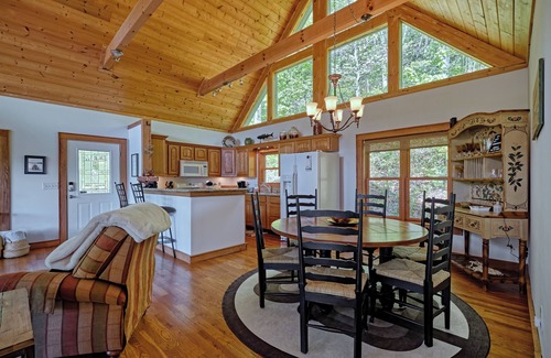 Cullowhee Casa | New Rental : Enjoy Lake Glenville & Mountain Views from Hilltop Haven