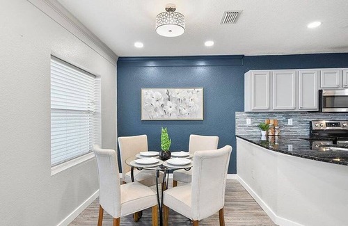 Butler Beach Apartamento | New Rental Free Tickets on Short Stays