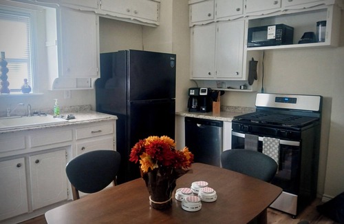 Weatherford Casa | New Rental Promo, Discounted Rate! 2Bed/2Bath Home, Walk to Downtown Weatherford