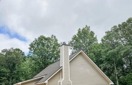Forsyth Casa | NEW Riverfront 3 Bedroom Cabin NEAR Jackson Lake