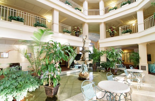 Lake Geneva Apartamento | New! Romantic Lakeside Luxury - walking distance to downtown fun