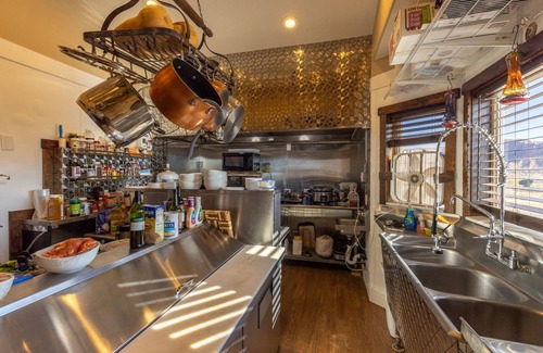 Hildale Apartamento | NEW! Room 15 - Monument Valley by Zion Cliff Lodge
