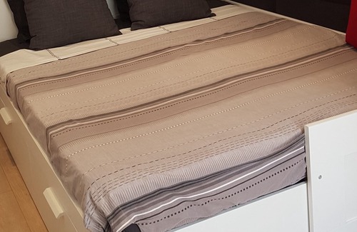 Lepante Quarter Cama Y Desayuno | NUEVA HABITACIÓN CENTRO DE DUCHA PRIVADO CERCA DE LA ESTACIÓN DE TREN