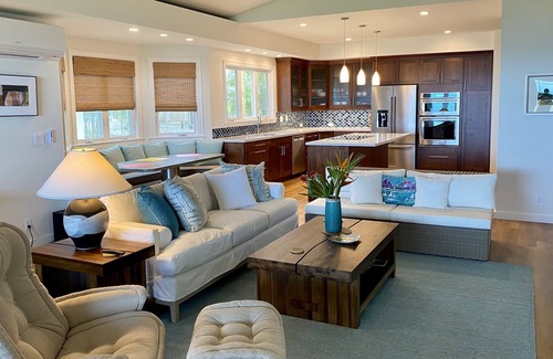 Ewa Casa | New - Sandy Beachfront House! Work & Play in Paradise.