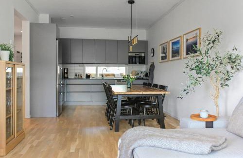 Are Municipality Apartamento | NEW Scenic Family Stay in Tegefjäll Hike & Relax