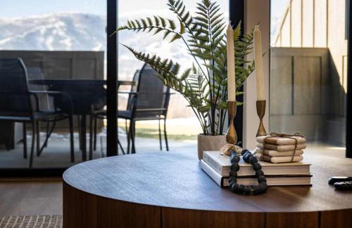Wolf Creek Casa | New Scenic Garden of Eden Golf View