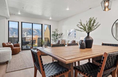 Wolf Creek Casa | New Scenic Garden of Eden Golf View