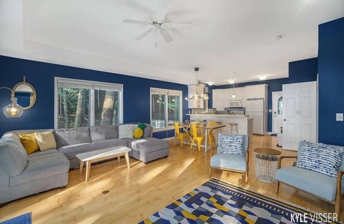 Manistee Casa | NEW Scenic Lake Michigan House w/ Direct Access to Private Beach