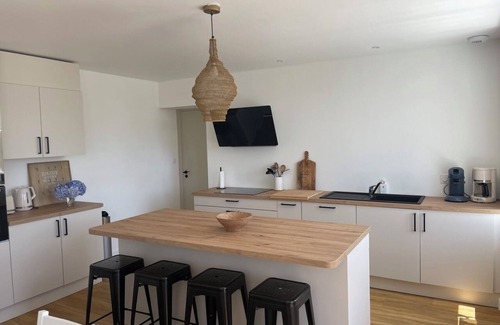 Fouesnant Casa | New, seaside house, Beg meil, for groups and families