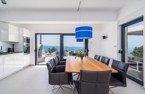 Jesenice Villa | Seaview Villa Nautique- 3 bedroom villa with pool