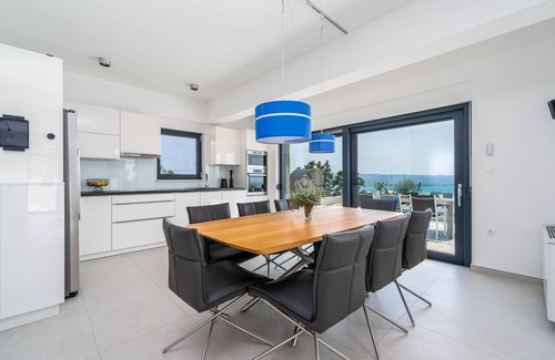 Jesenice Villa | Seaview Villa Nautique- 3 bedroom villa with pool