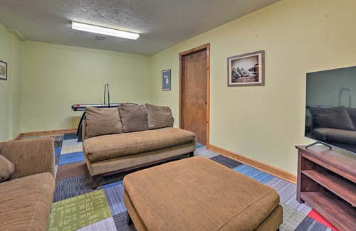Gaylord Casa | NEW! Secluded 10-Acre Retreat, 2 Mi to Ski Resort!