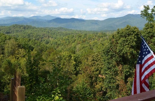 Robbinsville Cabina | ¡NUEVO! Refugio aislado del bosque de Nantahala con vistas al monte