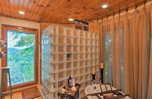 Robbinsville Cabina | ¡NUEVO! Refugio aislado del bosque de Nantahala con vistas al monte