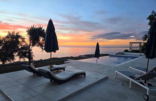 Whitehouse Villa | New - Serene 4BR Oceanfront Villa w/ Large Saltwater Pool and Direct Sea Access