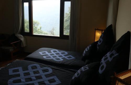 Dharamshala Hotel | New Serkong House