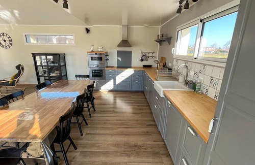 Hourtin Villa | Ref 88H: Single storey villa that can accommodate up to 8 people.