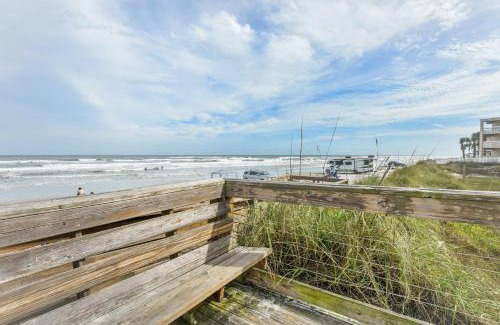 New Smyrna Beach Apartamento | New Smyrna Beach Hideaway Less Than 1 Mi to Beach!