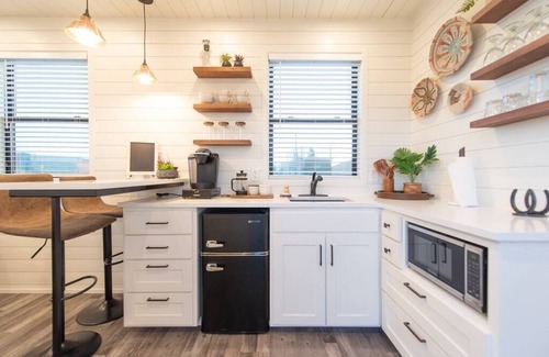 Alpine Casa | New! Southwest Shipping Container-In Alpine