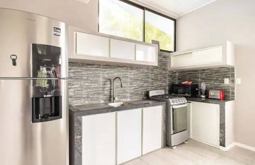 El Cerro Condominio | New Spacious 2BR/full kitchen with parking