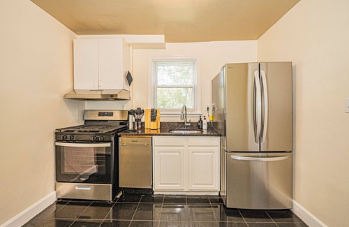 Berwyn Casa | NEW Spacious 5-bedroom house in College Park near UMD!