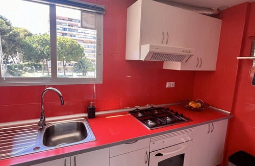 Cabo de las Huertas Apartamento | Nuevo y espacioso apartamento familiar de 3 dormitorios con piscina a 5 minutos