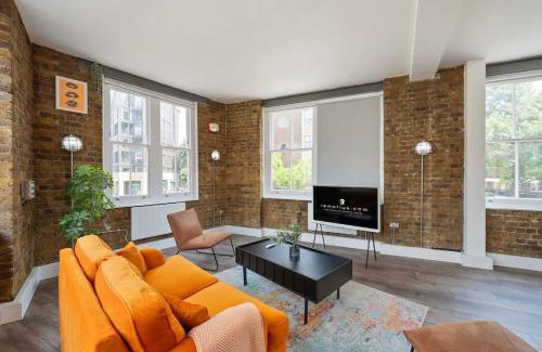Hoxton West Casa | New & Spacious Studio in Old St